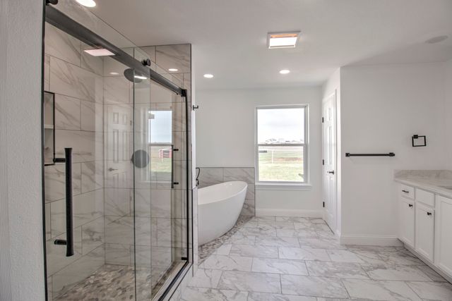 3884 E Lois Road, Sanger, TX 76266