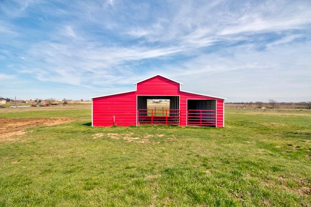 3884 E Lois Road, Sanger, TX 76266