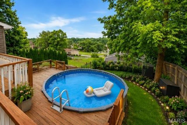 1216 N 5th Street, St Charles, MO 63301