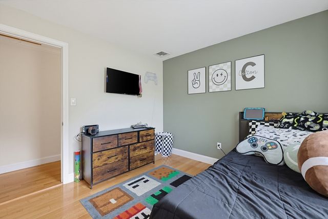 560 South Ave, Whitman, MA 02382