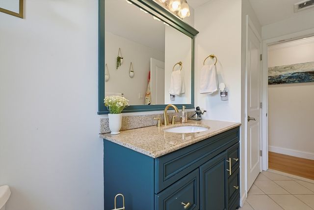 560 South Ave, Whitman, MA 02382