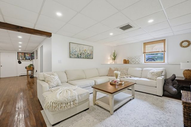 560 South Ave, Whitman, MA 02382