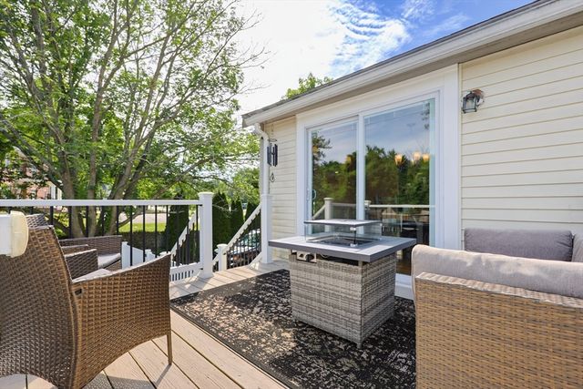 560 South Ave, Whitman, MA 02382