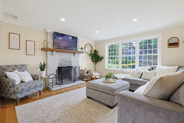 560 South Ave, Whitman, MA 02382