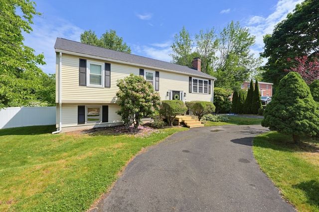 560 South Ave, Whitman, MA 02382