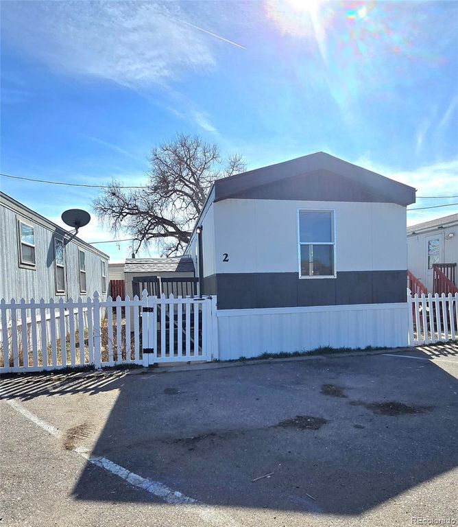 10110 E 120th Avenue, Henderson, CO 80640