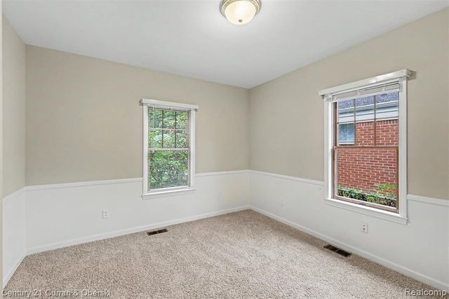 4437 Merrick Street, Dearborn Heights, MI 48125
