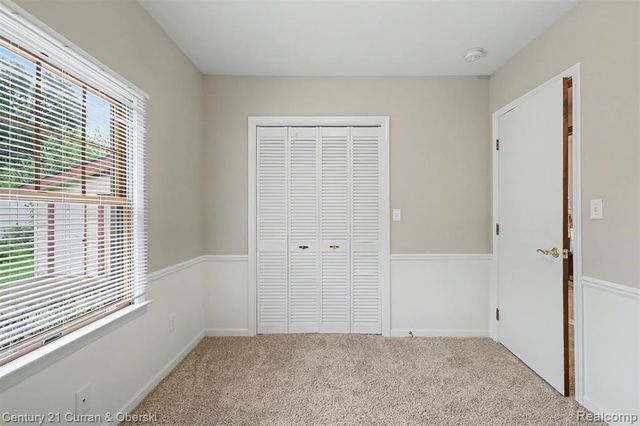 4437 Merrick Street, Dearborn Heights, MI 48125