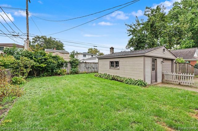 4437 Merrick Street, Dearborn Heights, MI 48125