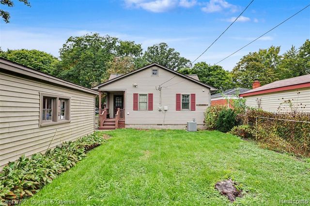 4437 Merrick Street, Dearborn Heights, MI 48125