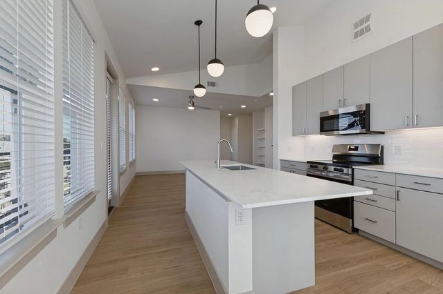 1506 N Prairie Avenue 208, Dallas, TX 75204