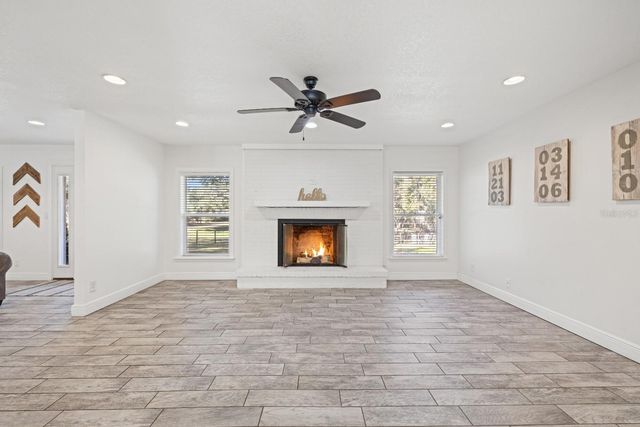 12414 FORT KING ROAD, Dade City, FL 33525