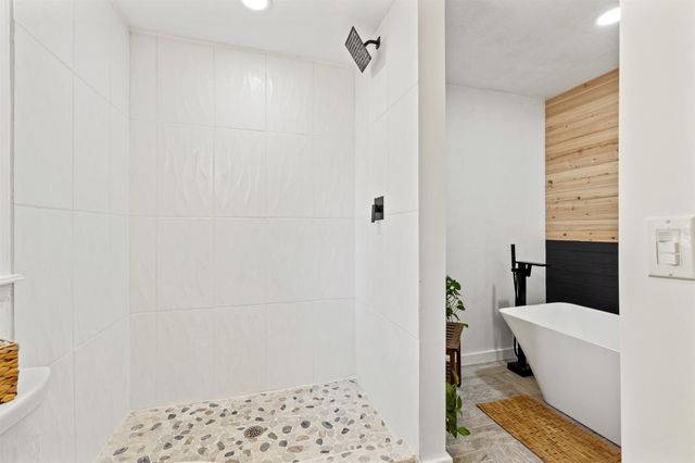 12414 FORT KING ROAD, Dade City, FL 33525