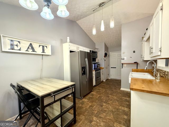 4359 Saddlewood Court, Gillsville, GA 30543