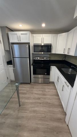 2790 NE 201st Ter H217, Aventura, FL 33180