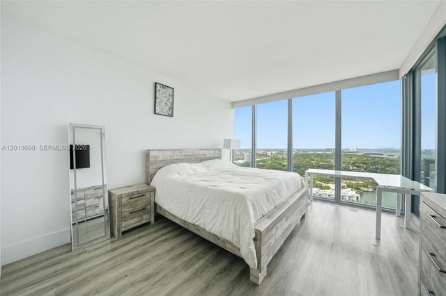 601 NE 36th St 2707, Miami, FL 33137