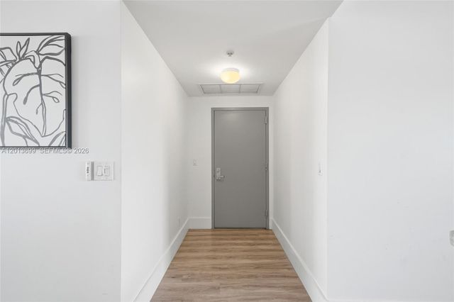 601 NE 36th St 2707, Miami, FL 33137