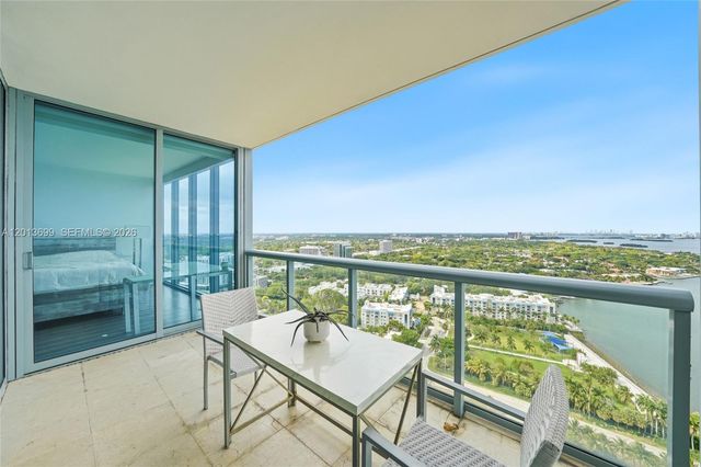 601 NE 36th St 2707, Miami, FL 33137