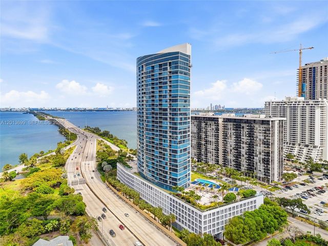 601 NE 36th St 2707, Miami, FL 33137