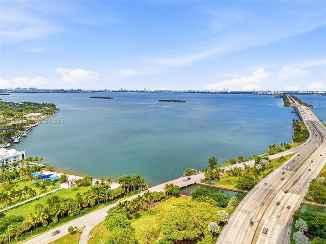 601 NE 36th St 2707, Miami, FL 33137