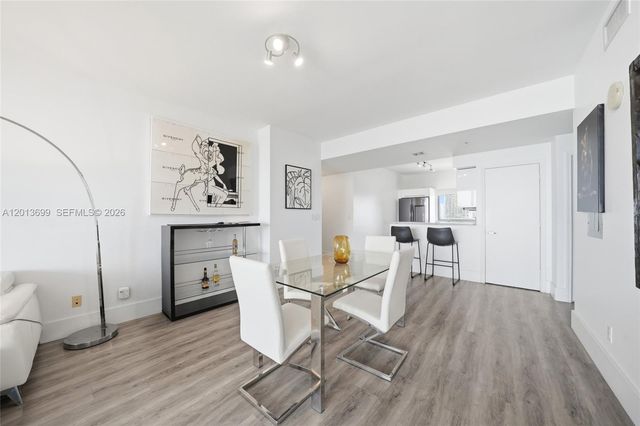 601 NE 36th St 2707, Miami, FL 33137