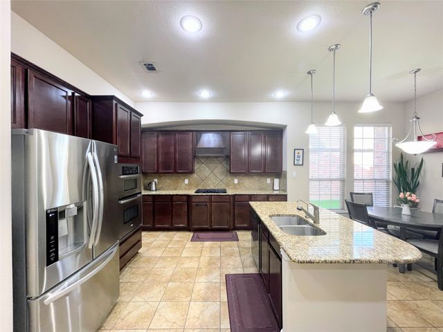 3103 Townsend Drive, Frisco, TX 75033