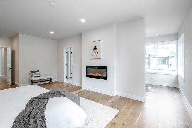 12648 NE 80th Street, Kirkland, WA 98033