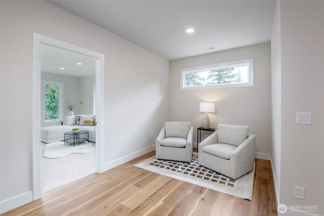 12648 NE 80th Street, Kirkland, WA 98033
