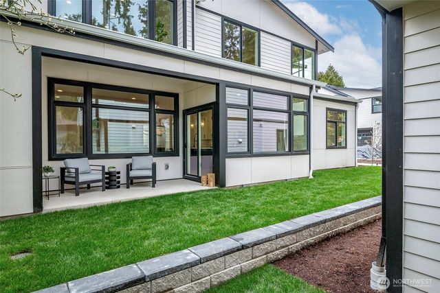 12648 NE 80th Street, Kirkland, WA 98033