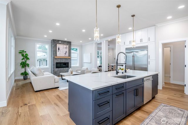 12648 NE 80th Street, Kirkland, WA 98033