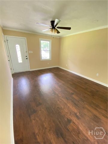 1302 E 70th Street, Savannah, GA 31404
