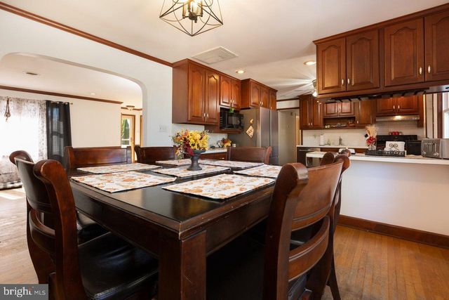 133 SHENELL DR, Mount Jackson, VA 22842