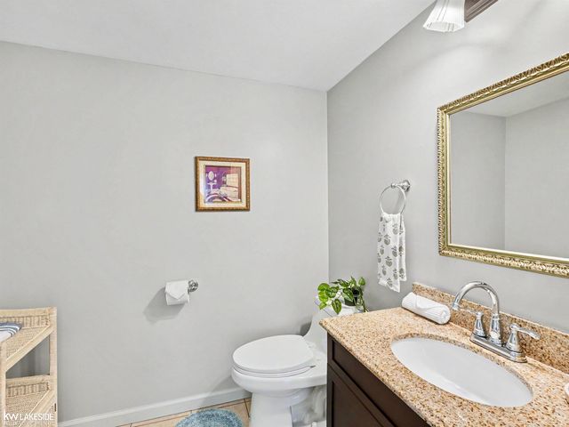 2747 Southlawn Street, Ypsilanti, MI 48197