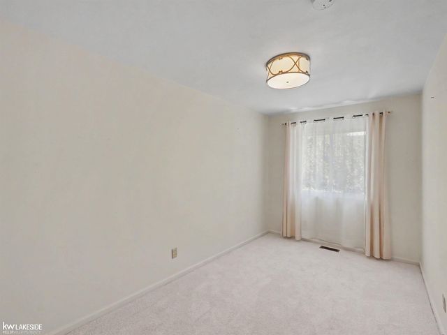 2747 Southlawn Street, Ypsilanti, MI 48197