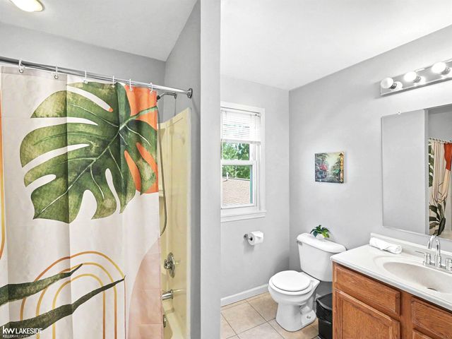 2747 Southlawn Street, Ypsilanti, MI 48197