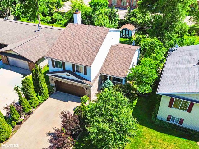 2747 Southlawn Street, Ypsilanti, MI 48197