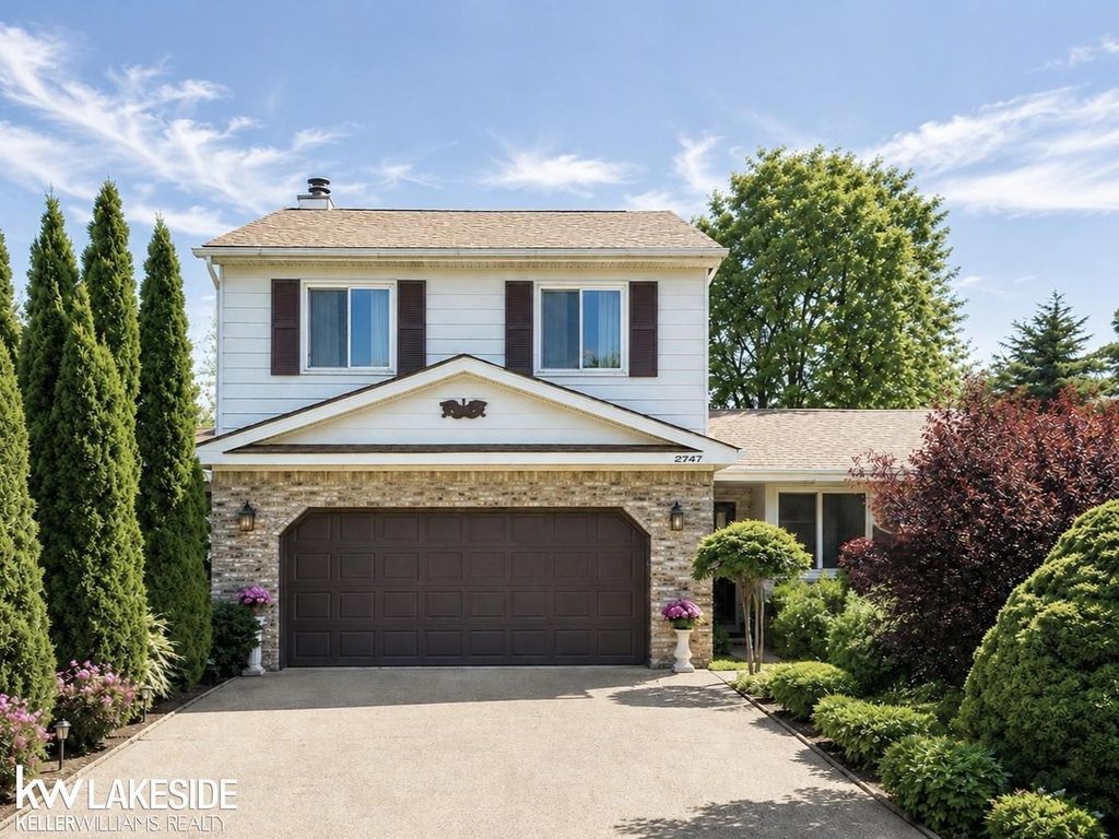 2747 Southlawn Street, Ypsilanti, MI 48197