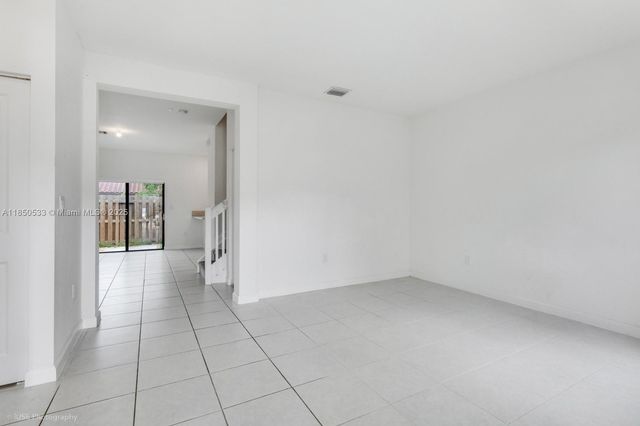 20944 NE 8th Ave 20944, Miami, FL 33179