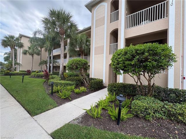 2710 Cypress Trace CIR 3018, Naples, FL 34119