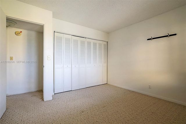6475 W Oakland Park Blvd 505, Lauderhill, FL 33313