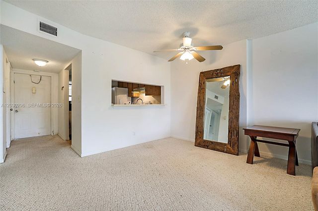 6475 W Oakland Park Blvd 505, Lauderhill, FL 33313