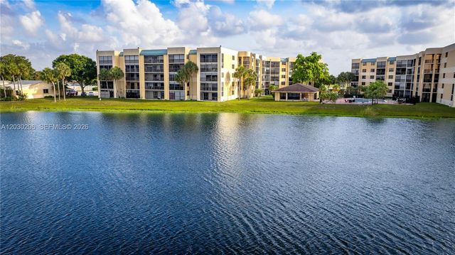 6475 W Oakland Park Blvd 505, Lauderhill, FL 33313