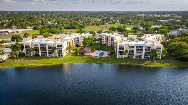 6475 W Oakland Park Blvd 505, Lauderhill, FL 33313