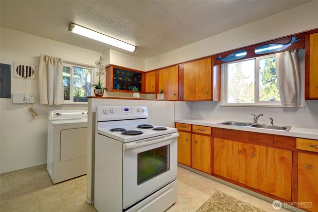 4905 75th Place NE, Marysville, WA 98270