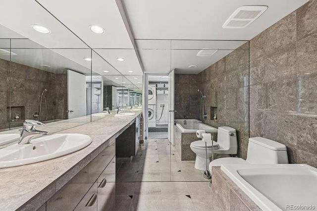 3130 S Monroe Street, Denver, CO 80210