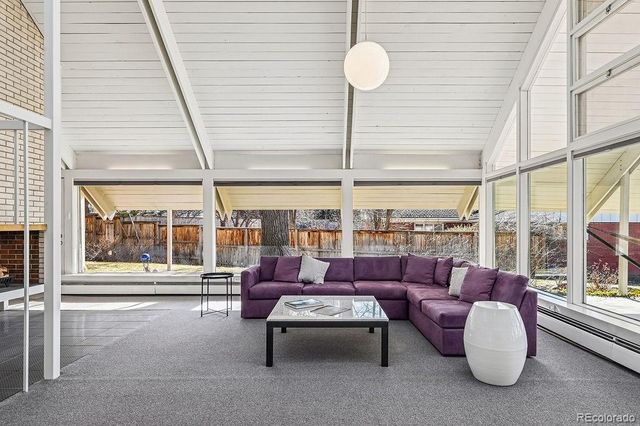 3130 S Monroe Street, Denver, CO 80210