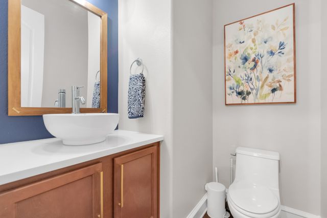 2100 N Fithugh Avenue K, Dallas, TX 75204