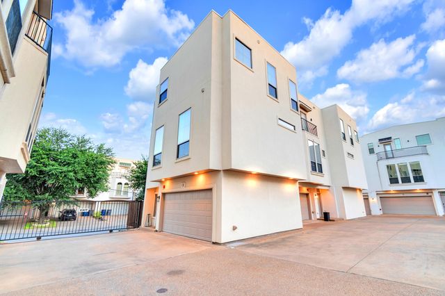 2100 N Fithugh Avenue K, Dallas, TX 75204