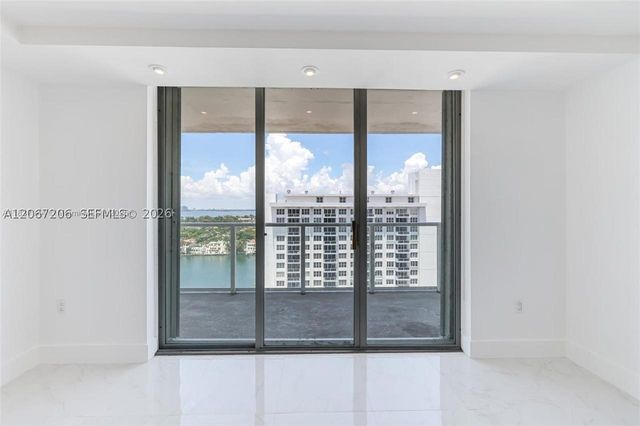 5701 Collins Ave 1611, Miami Beach, FL 33140