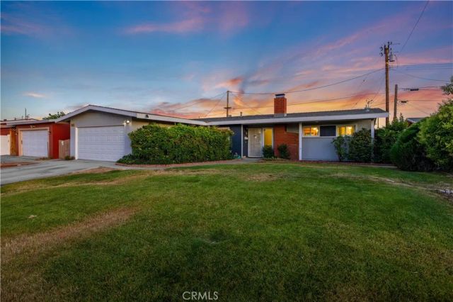 1626 E Avenue Q11, Palmdale, CA 93550